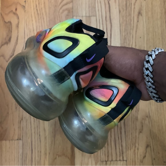 Nike Air Max 720 (Tie Dye) - Picture 3 of 5